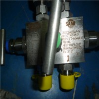 WIKA德國(guó)進(jìn)口溫度計(jì)儀器儀表EN837-10-1.0MPA