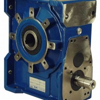 Tramec螺旋齒輪箱REP 150/1/005-FLQ-AE28-AU38-P05-P
