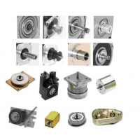 Servo-Drive提供旋轉(zhuǎn)步進(jìn)電機(jī)和無(wú)刷直流電機(jī)，伺服電機(jī)