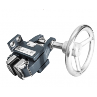 Rietschoten機械制動器，通過杠桿系統(tǒng)或具有手動可調(diào)預(yù)緊力的彈簧產(chǎn)生