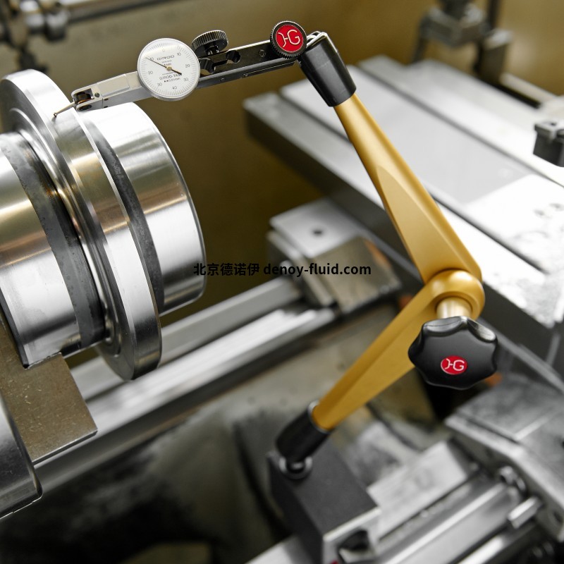 Stativ beim Messen am Drehteil Außen_副本